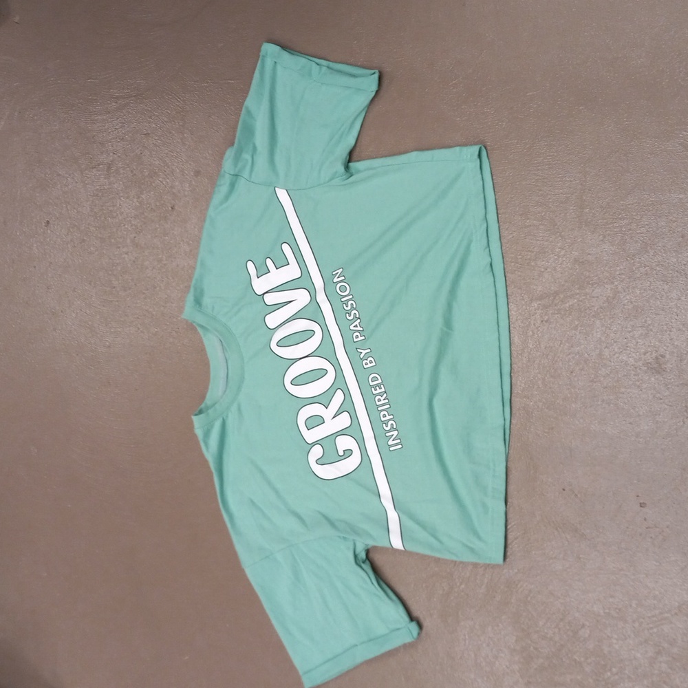 UC SPORTSWEAR BY URBAN COUTURE WHOLESALE, OVERSIZED, CROP ATHLETIC TOP